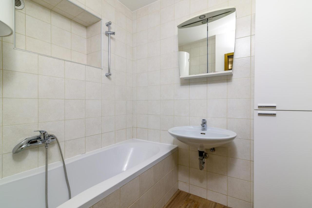 2228a Apartment
